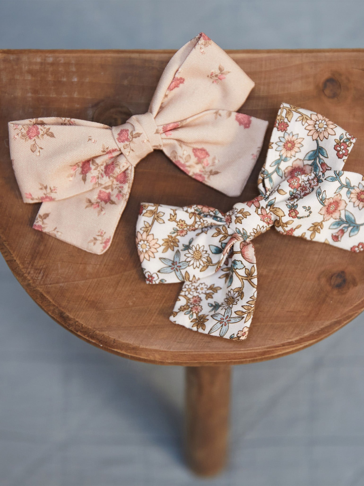 Pink Floral Large Bow Girl Clip