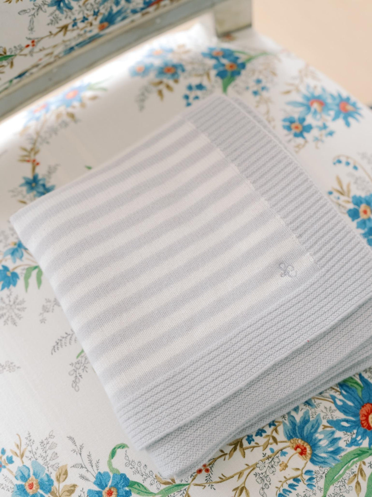 Light Grey Openwork Cashmere Baby Blanket