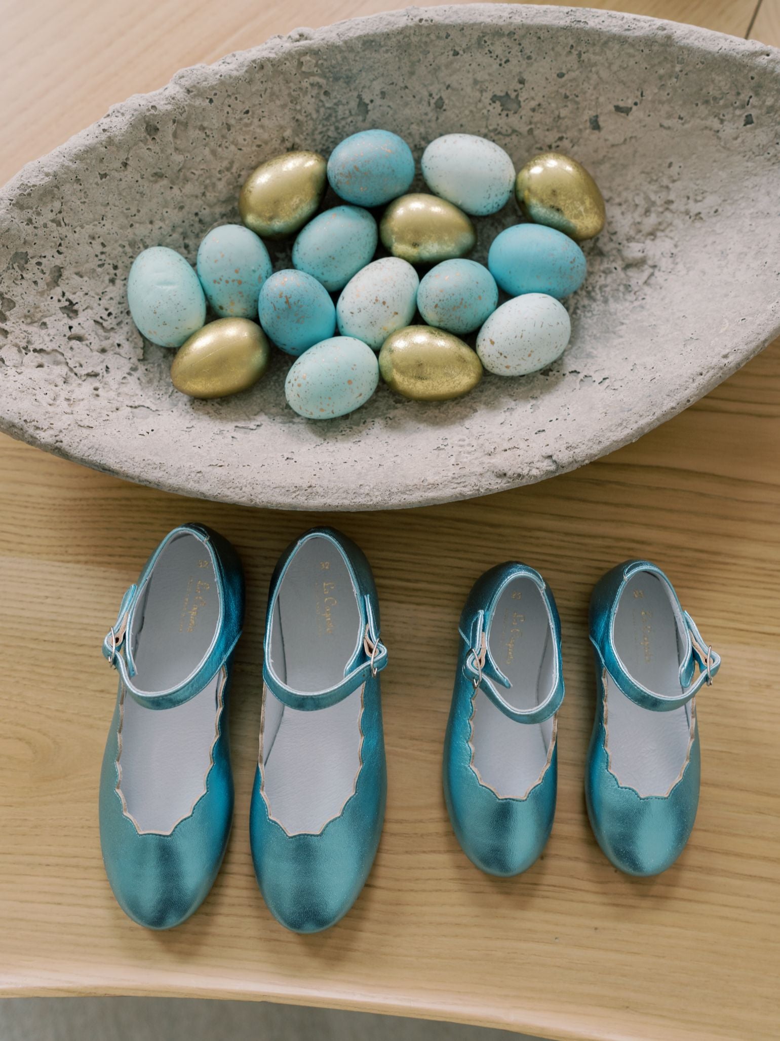 Metallic Blue Leather Girl Scallop Mary Jane Shoes