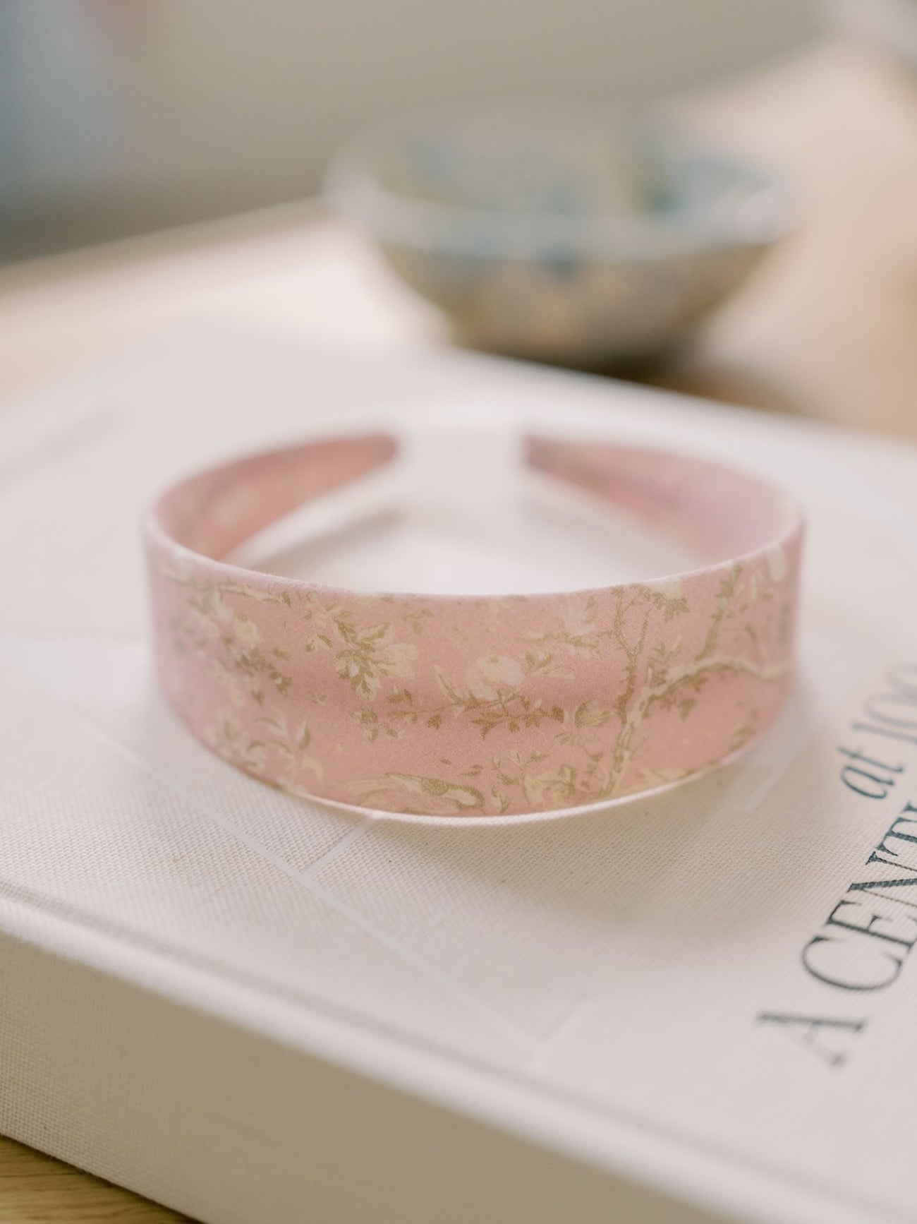 Pink Toile Girl Flat Wide Headband
