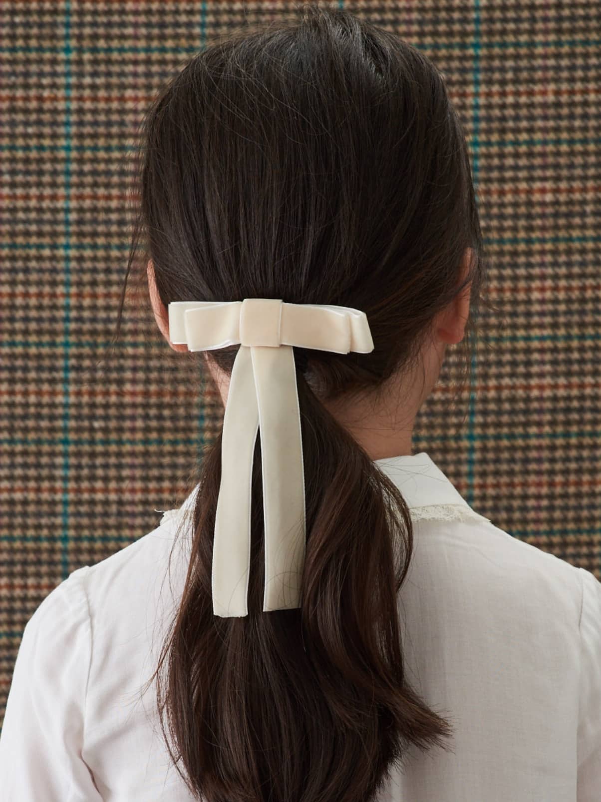 Off White Velvet Ribbon Girl Bow