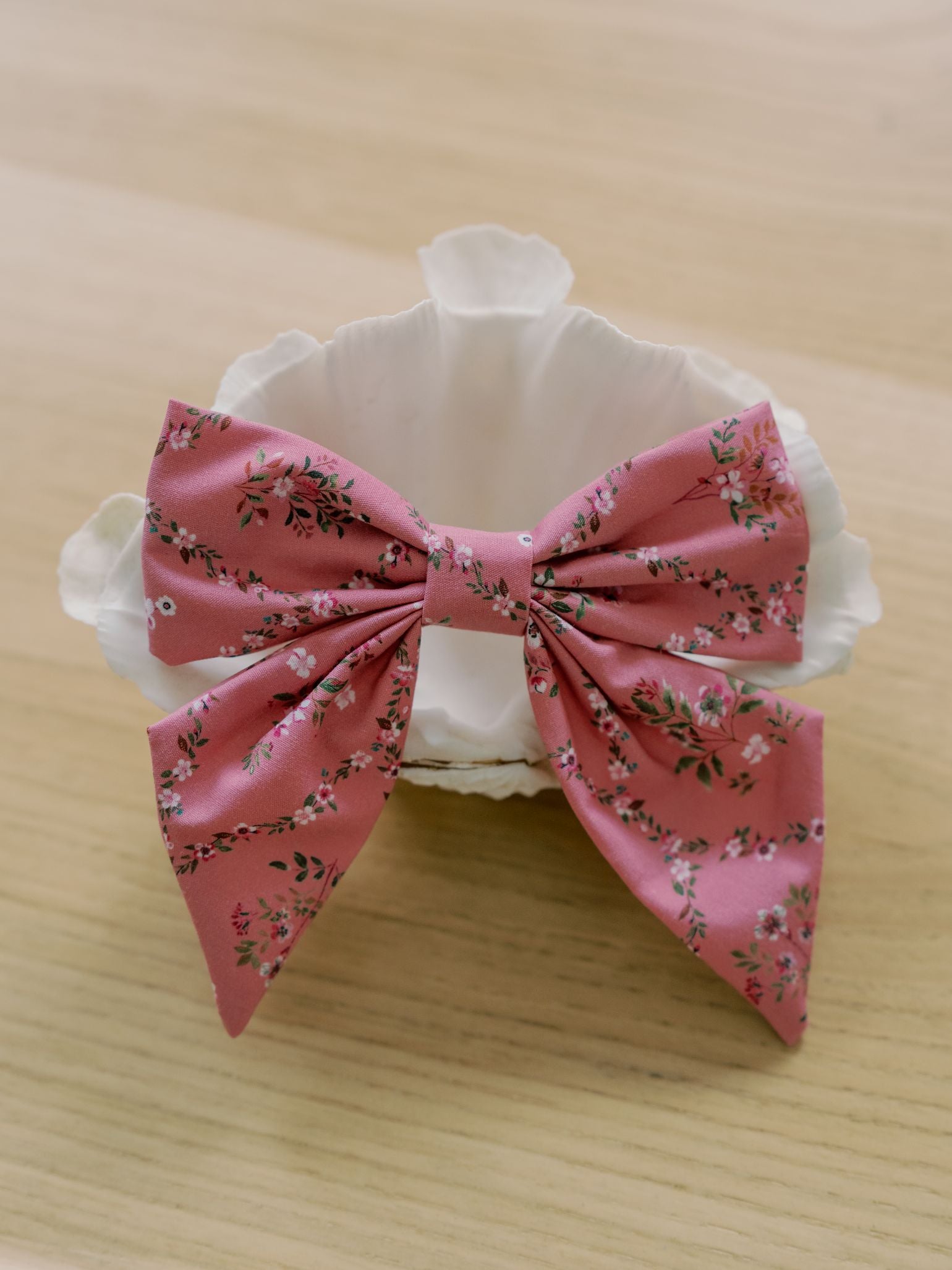 Pink Garland Trellis Girl Large Bow Clip