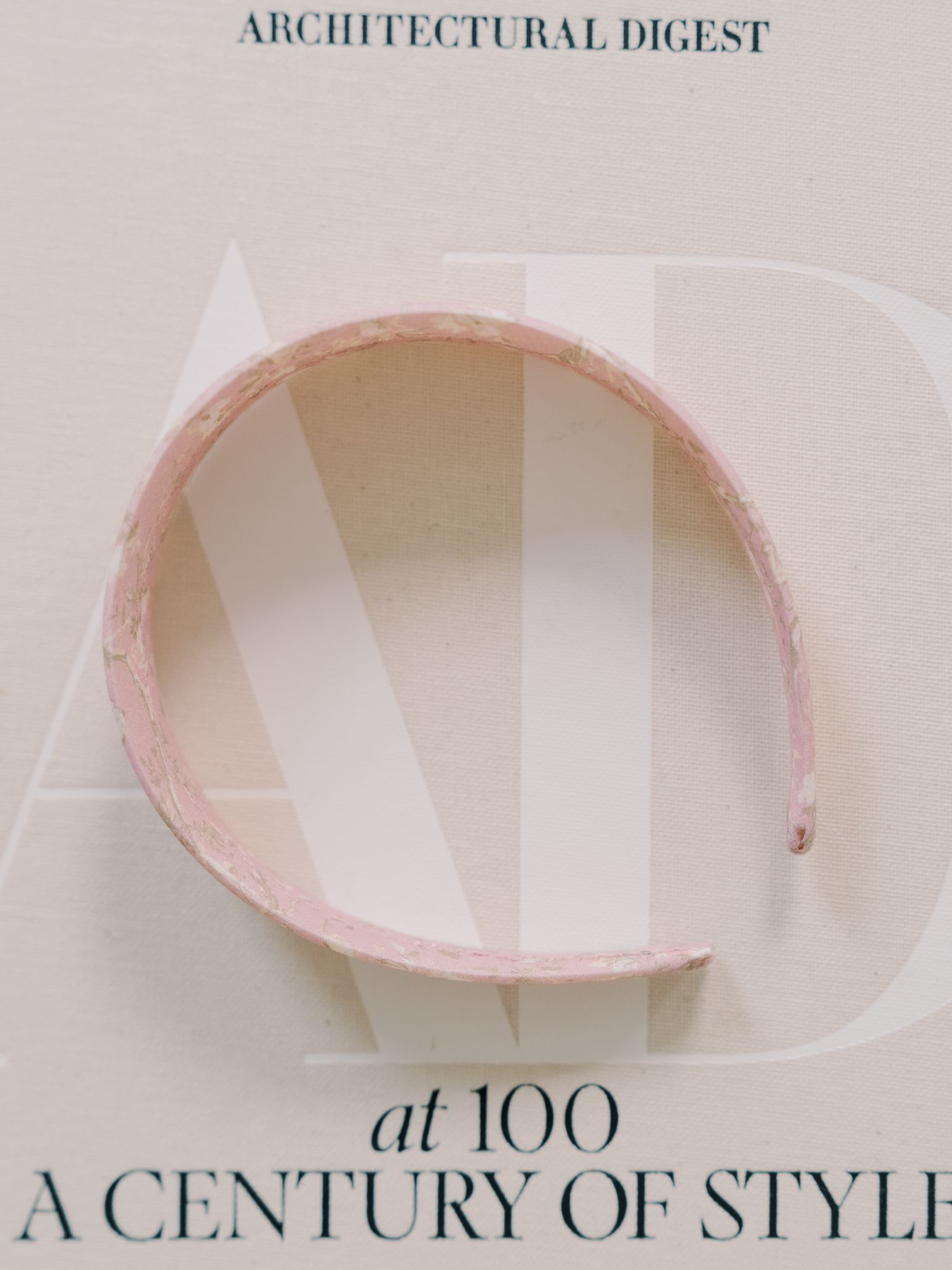 Pink Toile Girl Flat Wide Headband