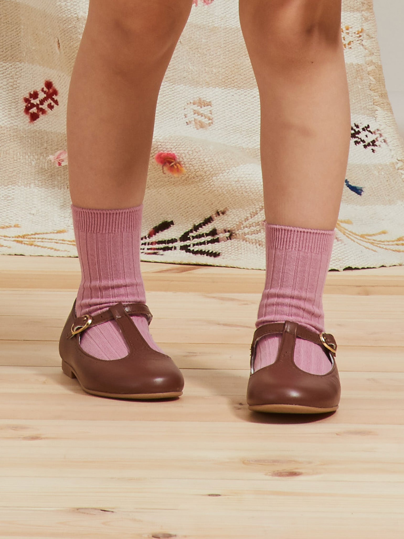Dusty Pink Ribbed Short Girl Socks